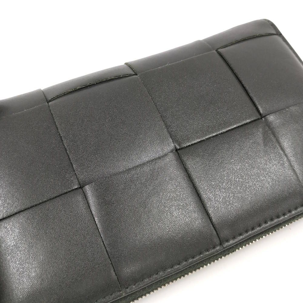 Bottega Veneta Cassette Zip Around Wallet Maxi Intrecciato Leather Dark Khaki — view 7