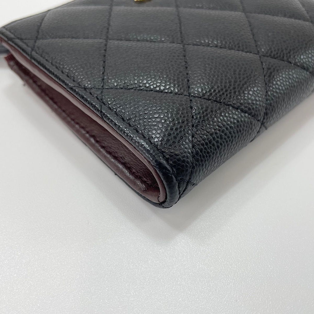 Chanel Coin Case Quilted — view 7