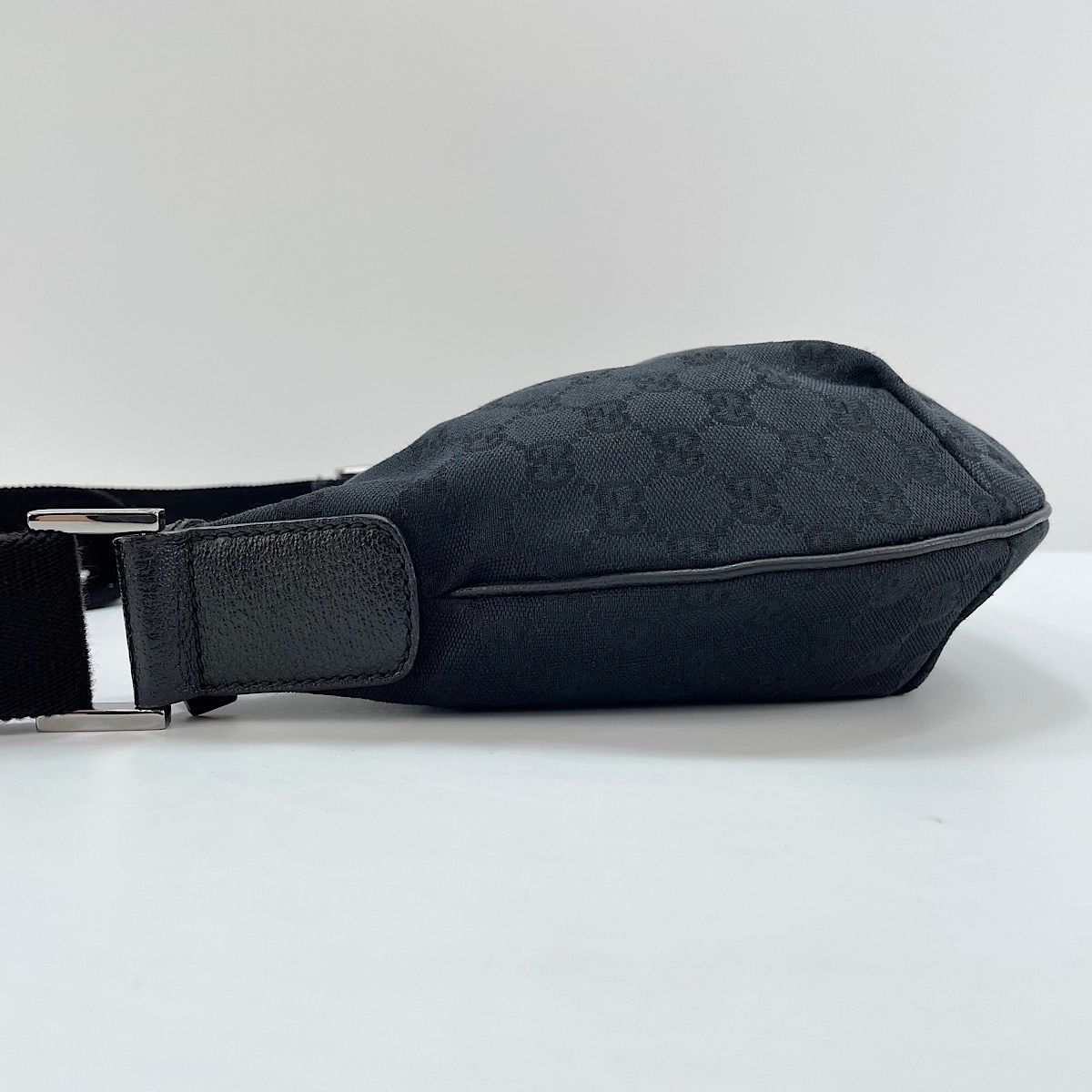 Gucci Shoulder Bag Black — view 6