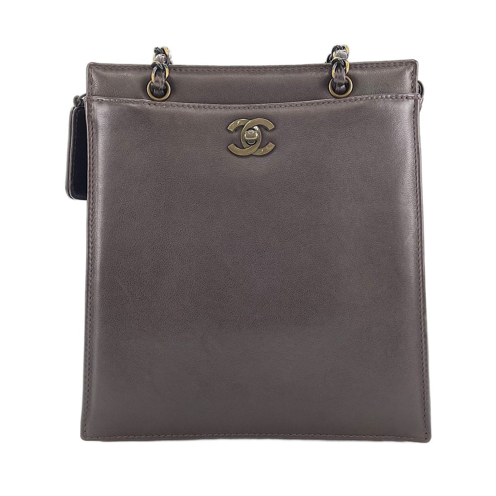 Chanel Shoulder Bag Brown — view 2