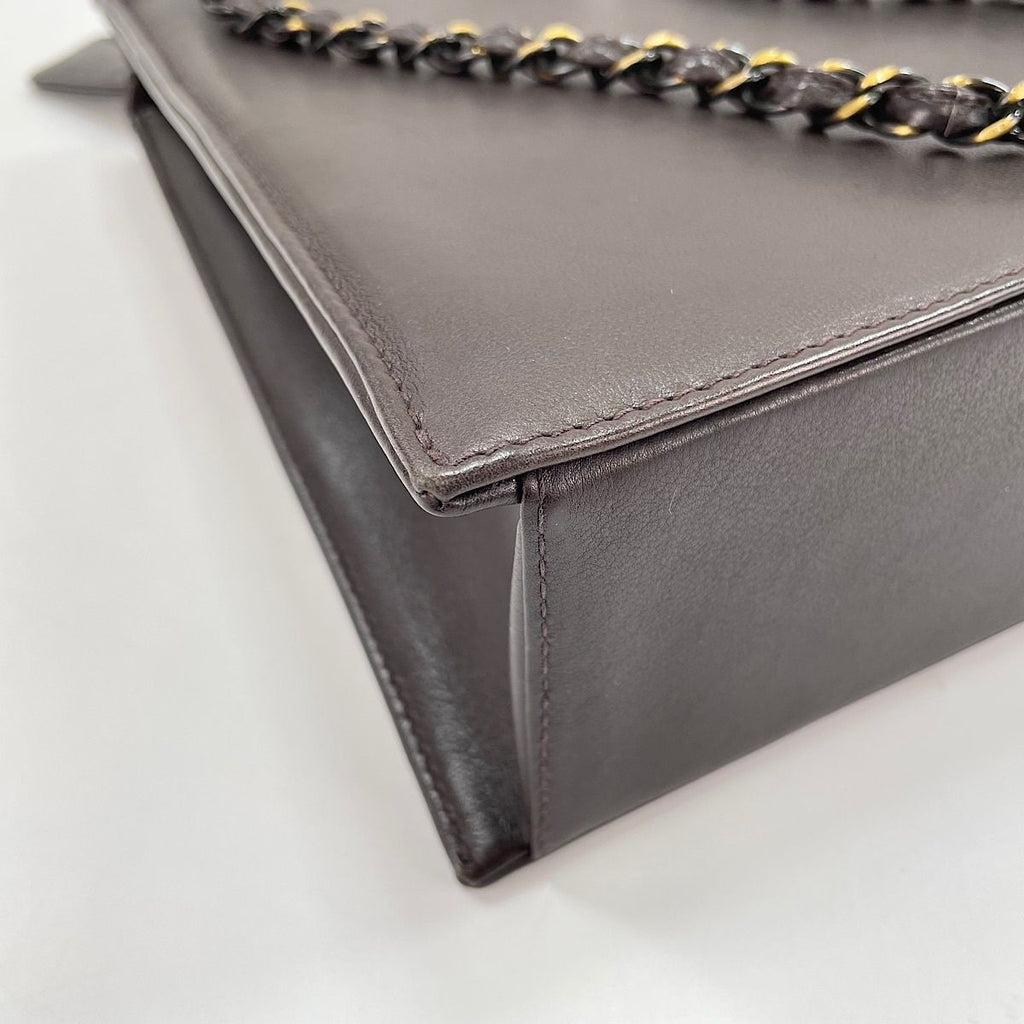 Chanel Shoulder Bag Brown — view 7