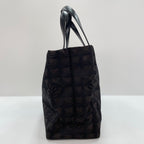 Chanel Tote New Travel Line — view 4
