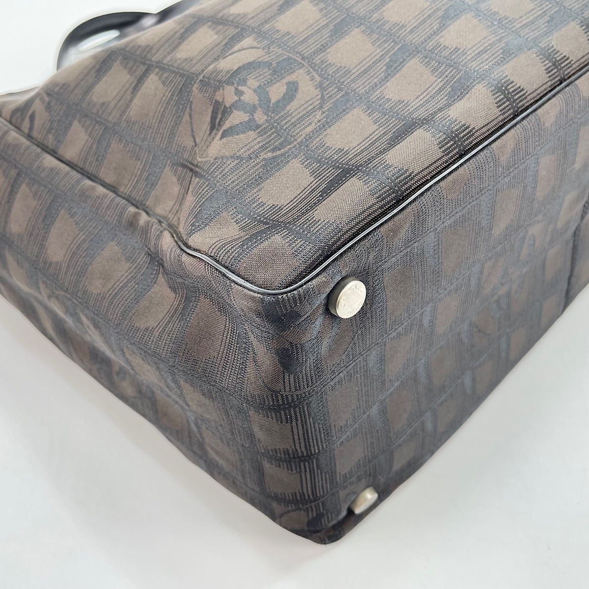 Chanel Tote New Travel Line — view 7