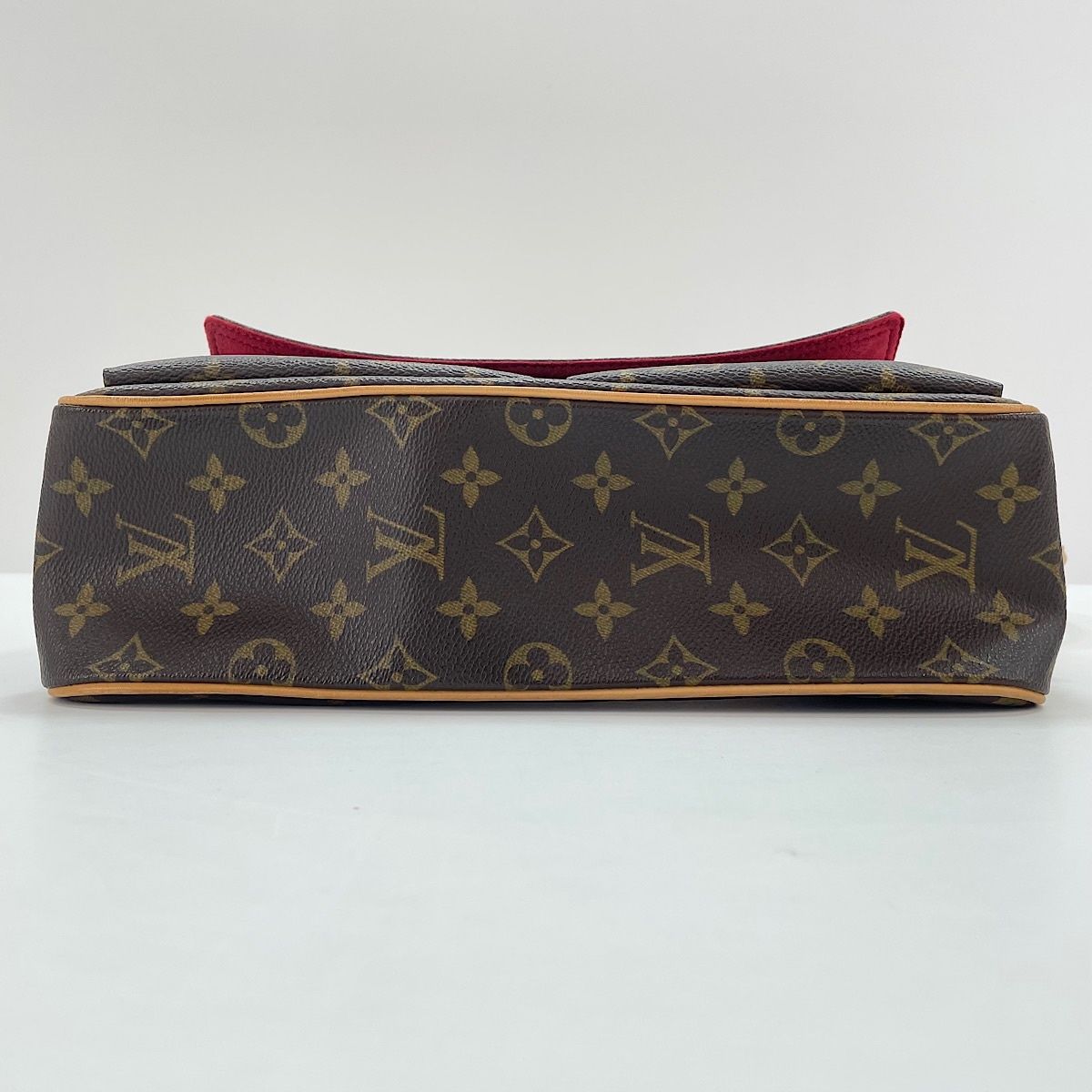 Louis Vuitton Shoulder Bag Viva-Cite MM — view 7
