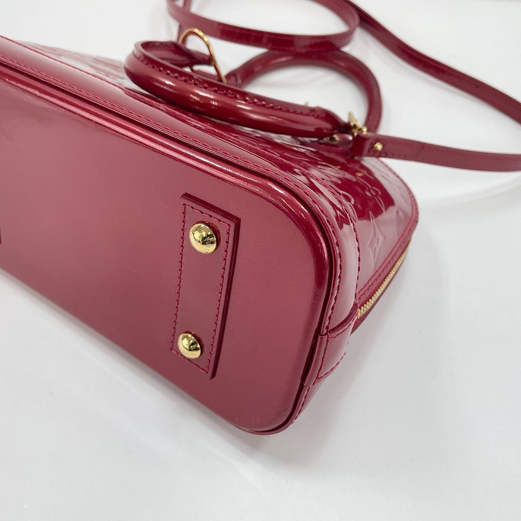 Louis Vuitton Handbag Alma BB — view 9