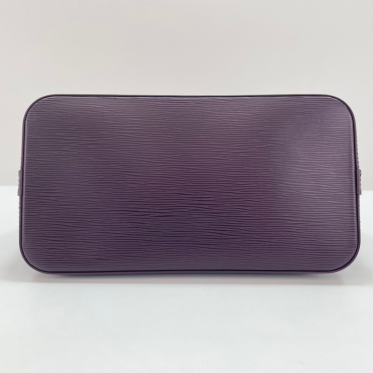 Louis Vuitton Handbag Alma — view 7