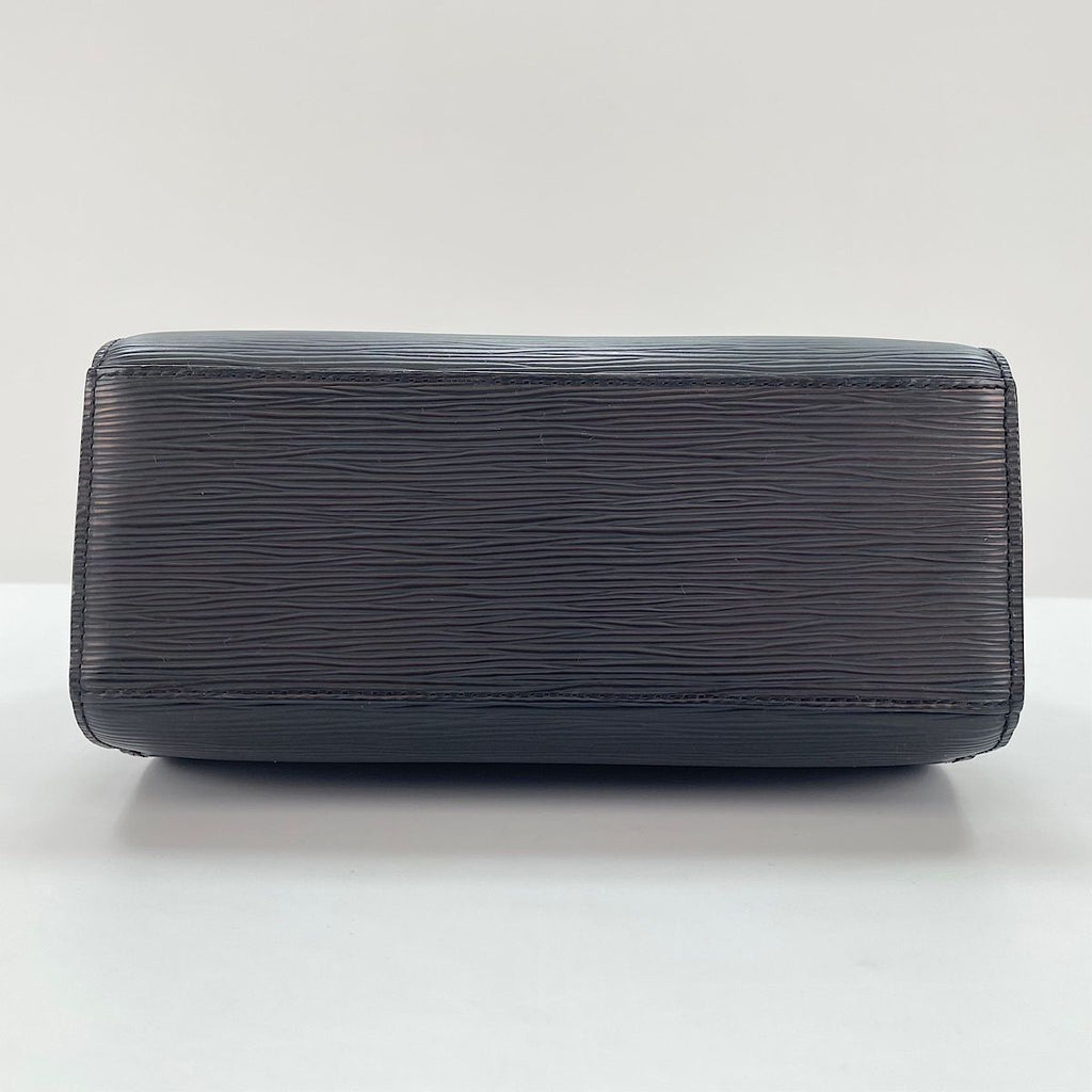 Louis Vuitton Handbag Pont Neuf — view 6