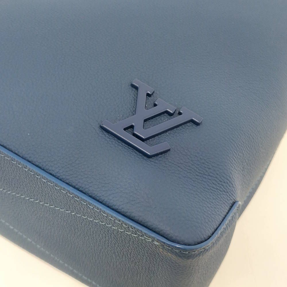 Louis Vuitton Aerogram Fast Line Tote Cowhide Leather Blue — view 7