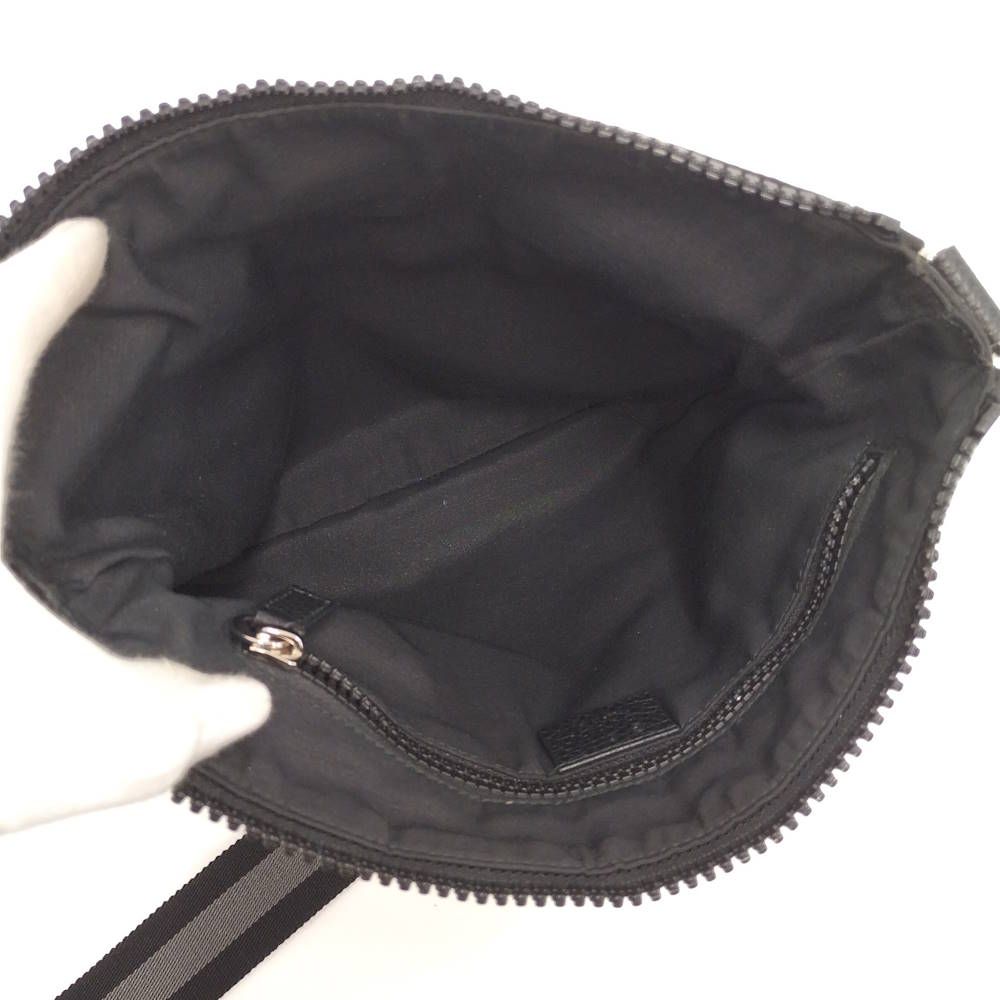 Gucci GG Nylon Messenger — view 7