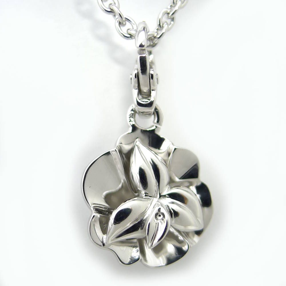 Chanel Camellia Necklace 18k White Gold — view 2
