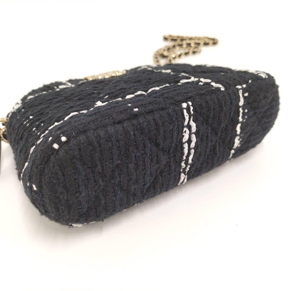 Chanel Chain Shoulder Bag CC Logo Tweed Black — view 4