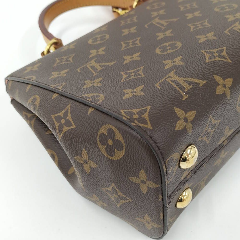 Louis Vuitton Cluny BB 2-Way Shoulder Bag Monogram — view 4