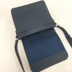Louis Vuitton Roman PM Taiga Shoulder — view 8