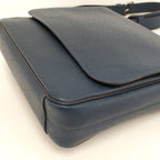 Louis Vuitton Roman PM Taiga Shoulder — view 5