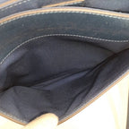 Louis Vuitton Roman PM Taiga Shoulder — view 9