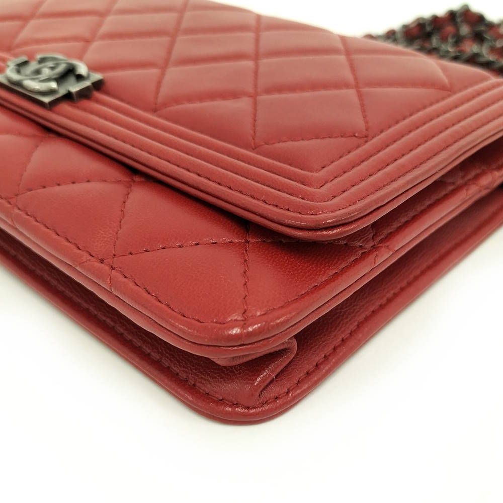 Chanel Boy Chain Wallet Lambskin Shoulder — view 3