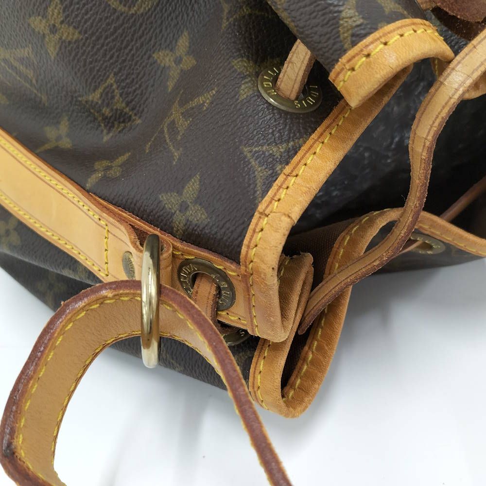 Louis Vuitton Noe Monogram Shoulder — view 6