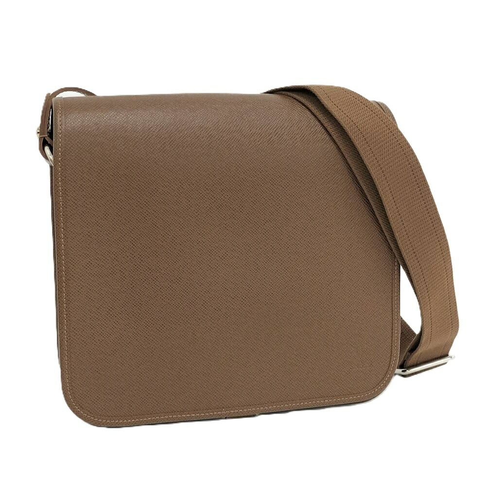 Louis Vuitton Andrey Shoulder Bag Taiga Grizzly