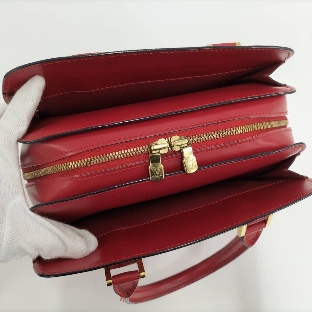 Louis Vuitton Pont Neuf Handbag Epi Castilian — view 7