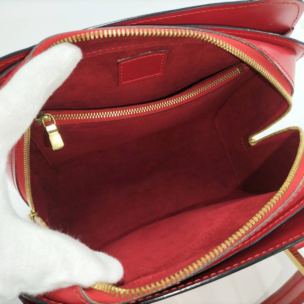 Louis Vuitton Pont Neuf Handbag Epi Castilian — view 8