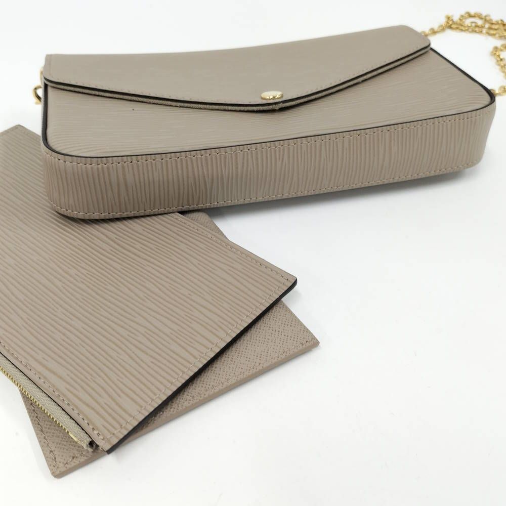 Louis Vuitton Pochette Felicie Chain Shoulder Bag Epi Gale — view 4