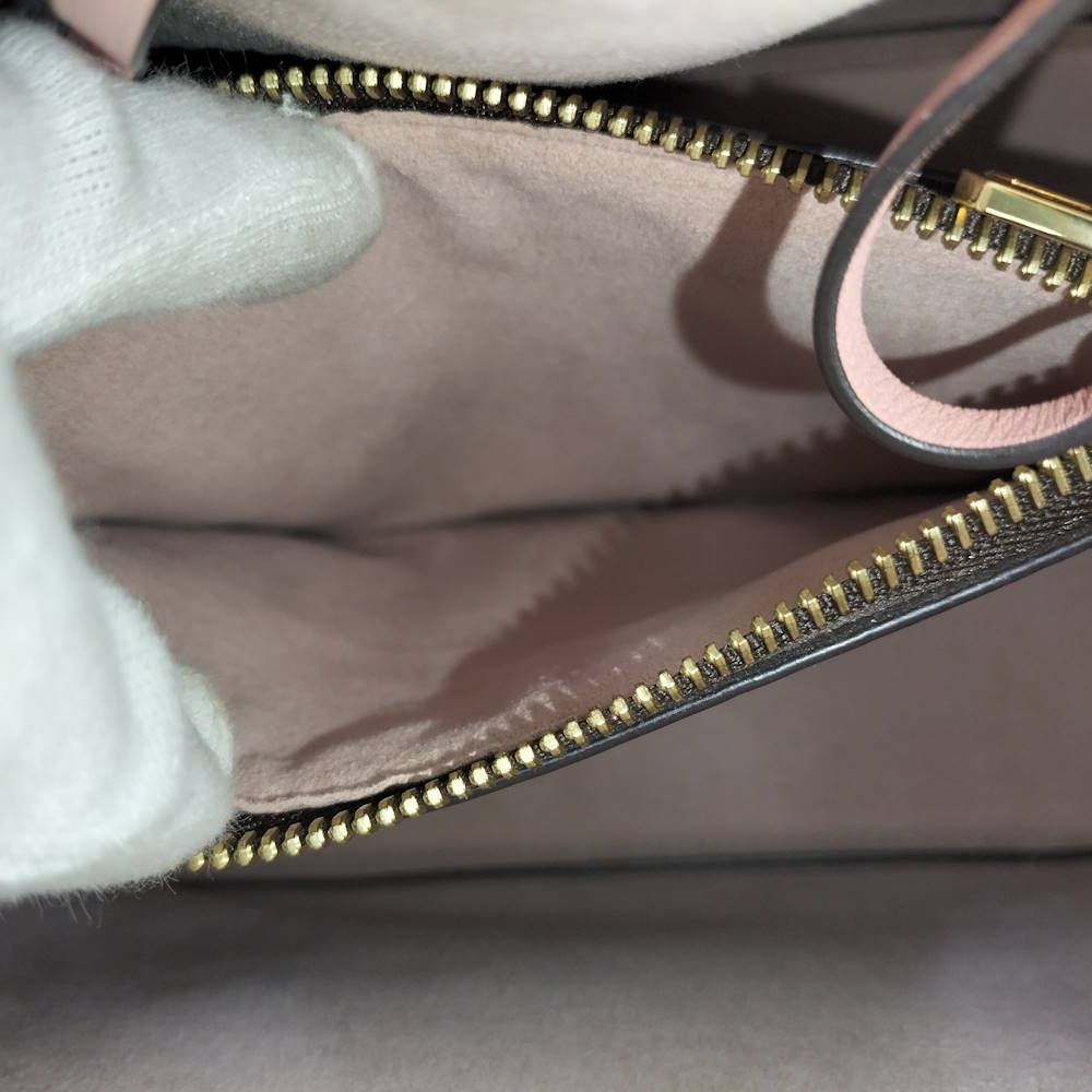 Louis Vuitton Neo Noe Shoulder Bag Monogram Rose Poodle — view 9