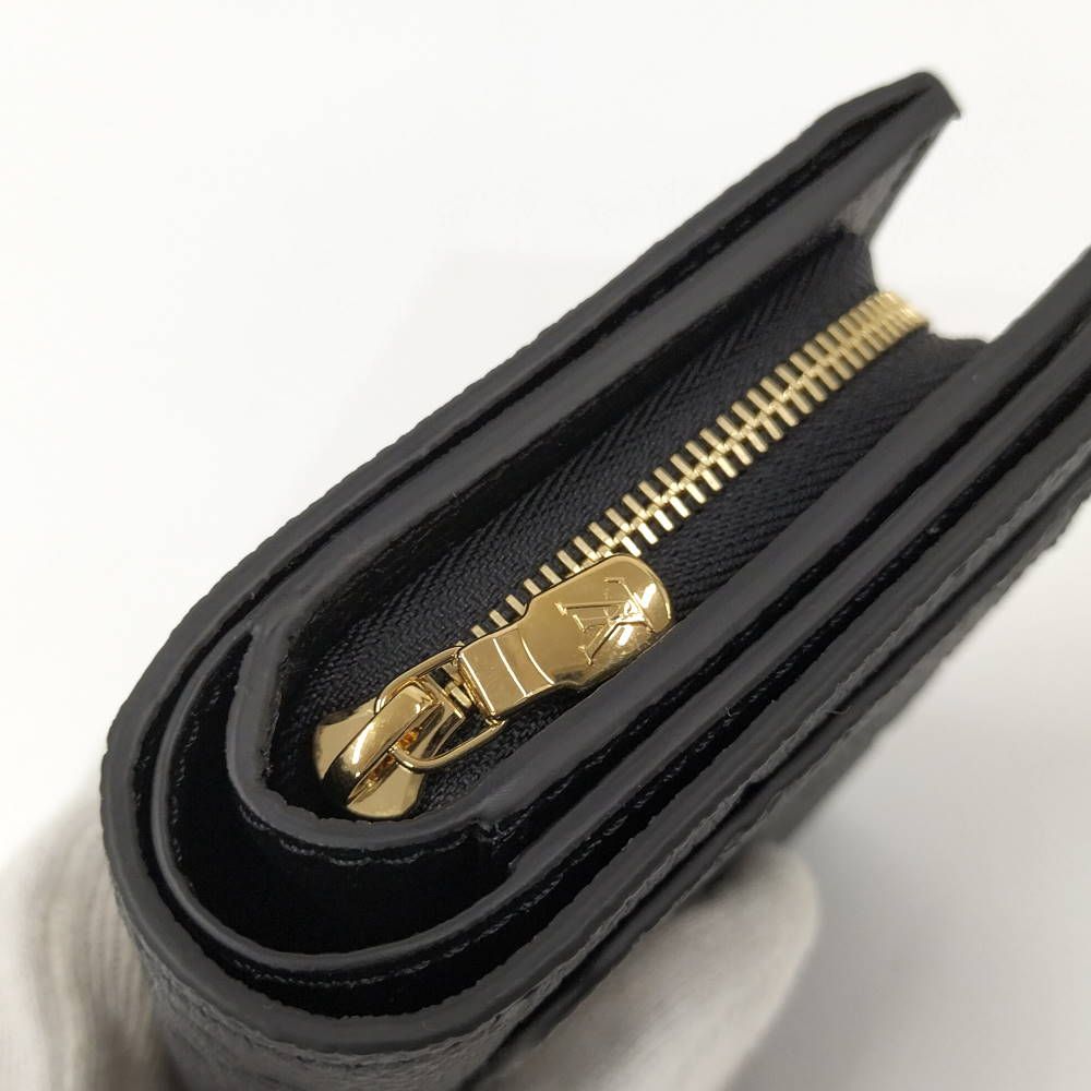 Louis Vuitton Portefeuille Clair Bifold Wallet Monogram Empreinte — view 6