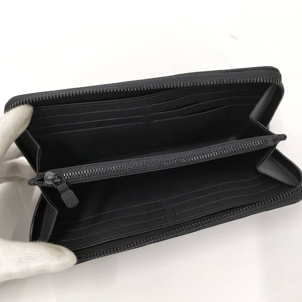 Louis Vuitton Zippy Wallet Horizontal Monogram Shadow — view 2