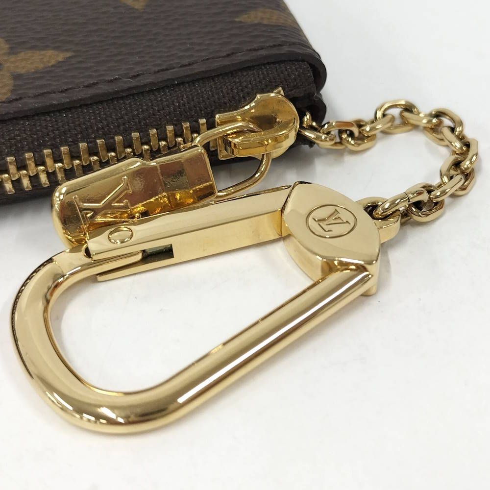 Louis Vuitton Pochette Cles Key Case Card Monogram Key Holder — view 7
