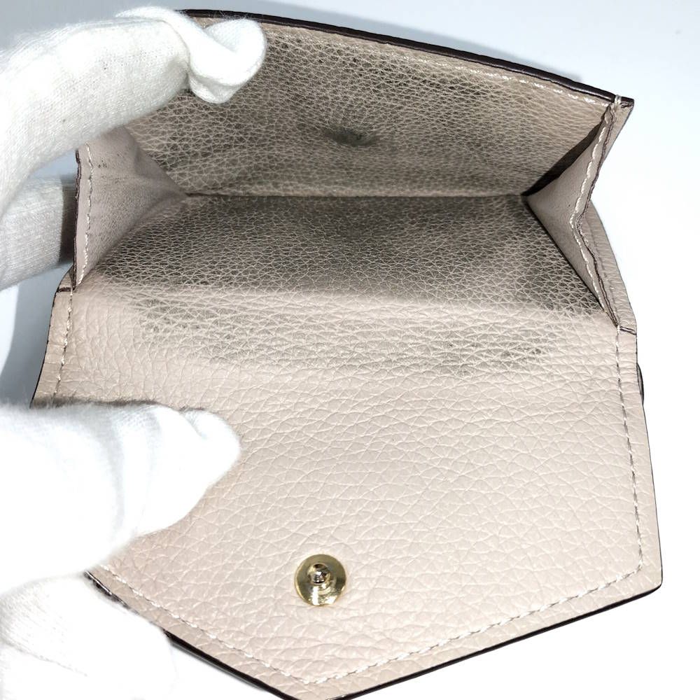 Louis Vuitton Portefeuille Lock Mini Wallet Gray — view 9