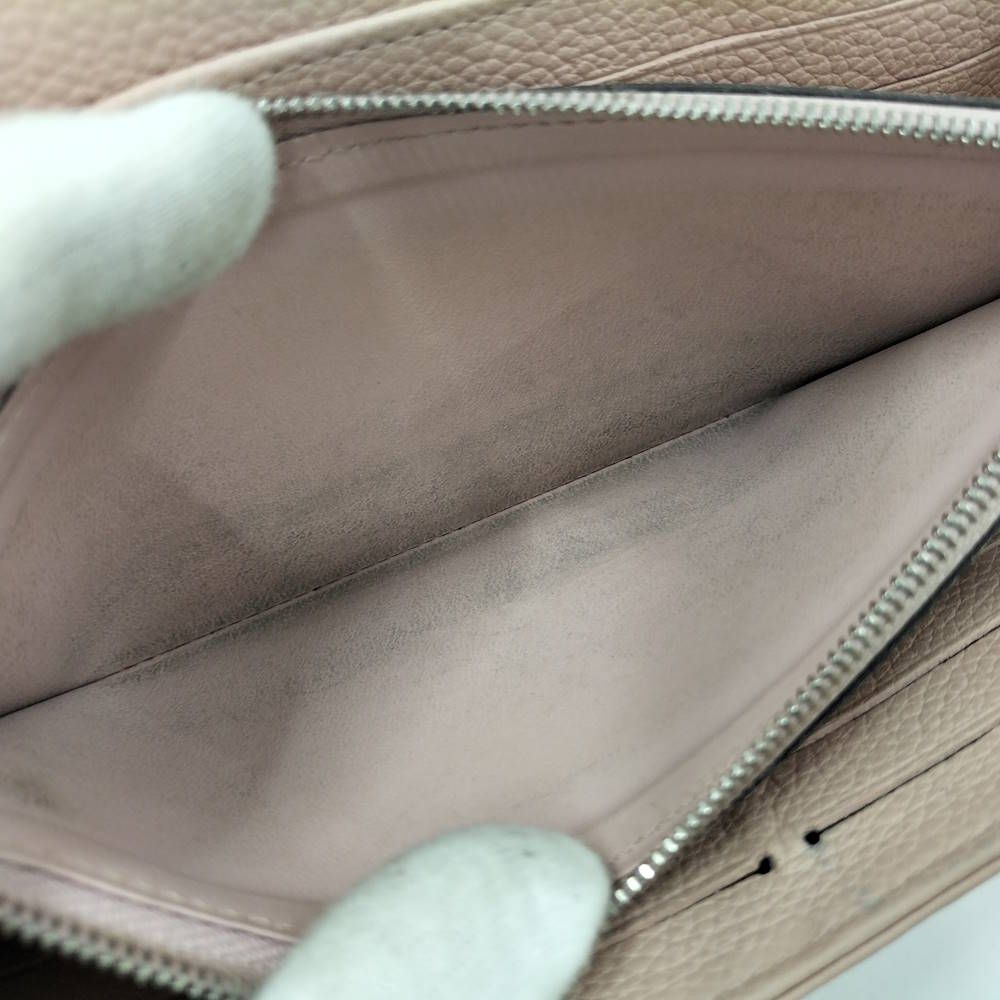 Louis Vuitton Portefeuille Iris Mahina Magnolia Wallet — view 9