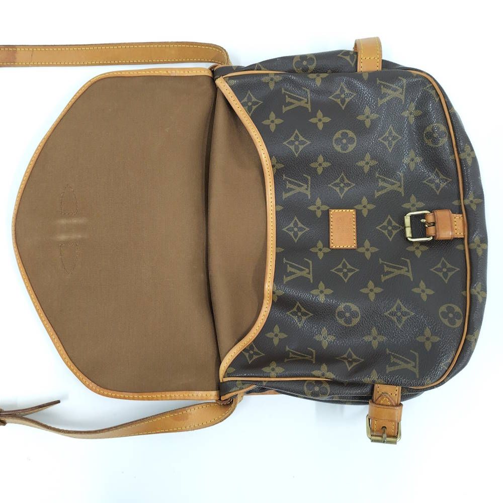 Louis Vuitton Saumur MM Shoulder Bag Monogram — view 9