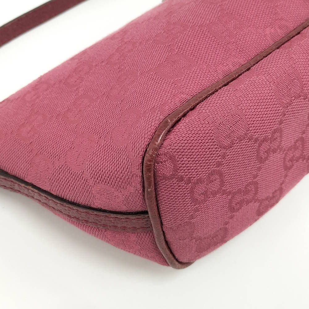 Gucci Handbag Pouch GG Canvas — view 3