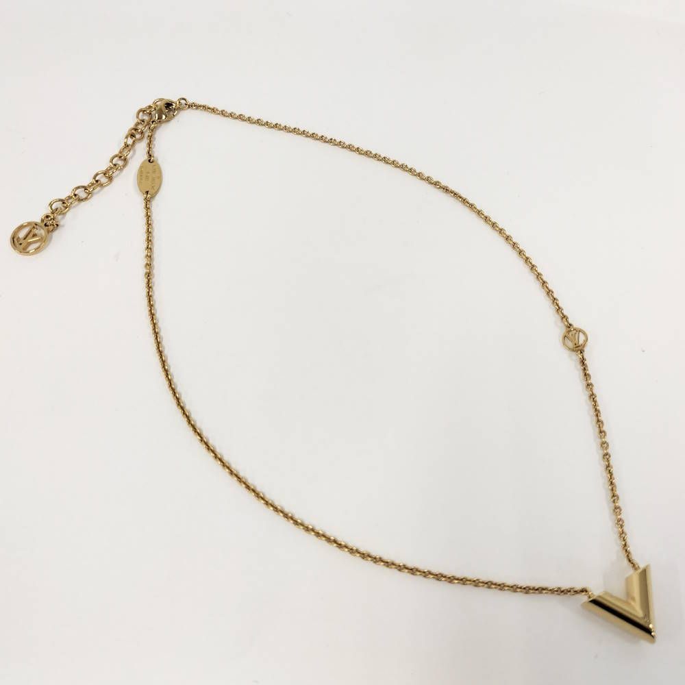 Louis Vuitton Essential Necklace Plated Gold — view 5