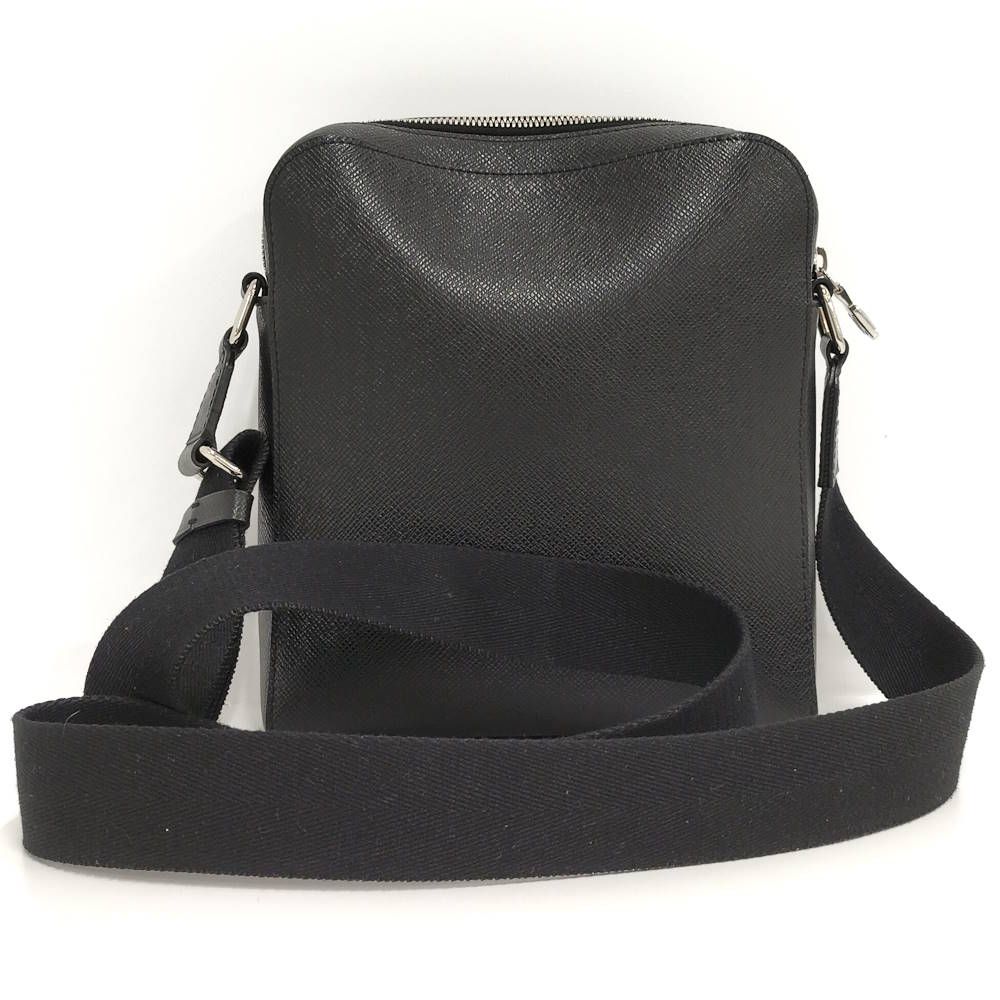 Louis Vuitton Anton Pochette Shoulder Bag Taiga — view 2