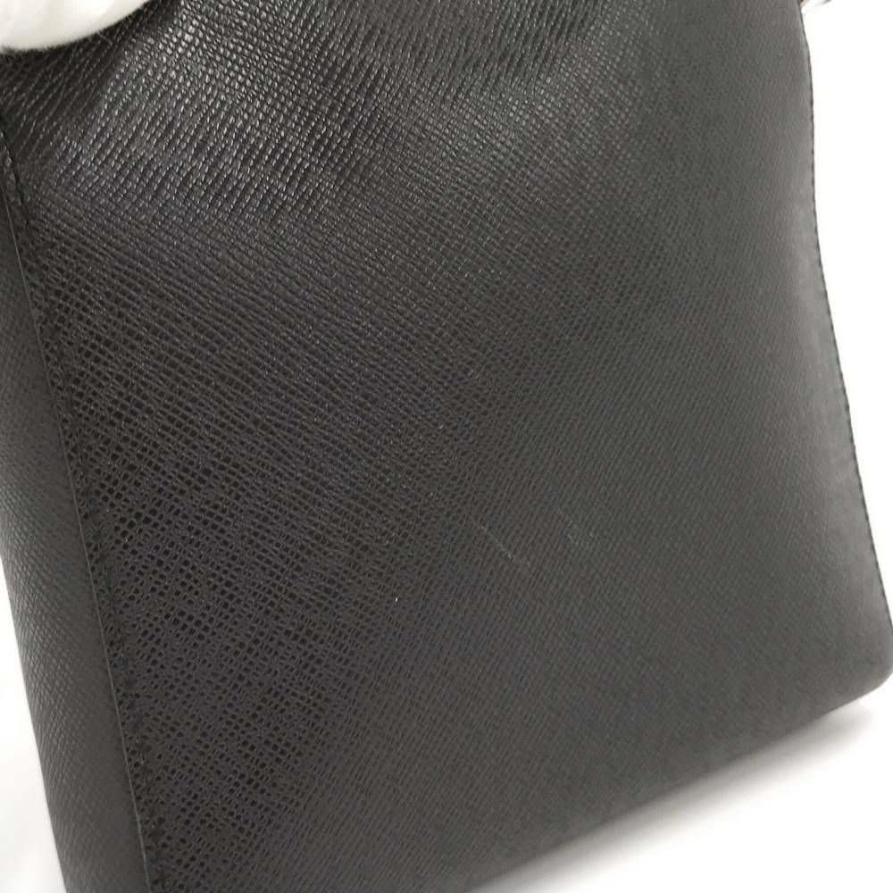 Louis Vuitton Anton Pochette Shoulder Bag Taiga — view 6