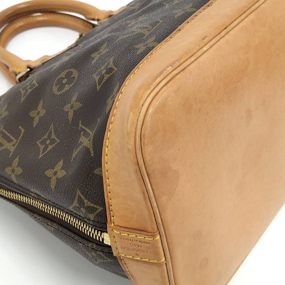 Louis Vuitton Alma Handbag Monogram — view 3