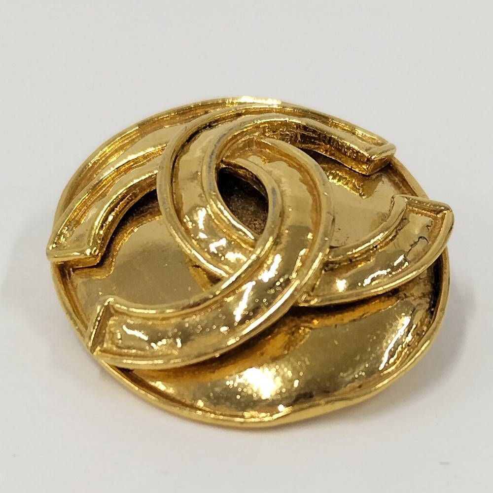 Chanel Vintage Brooch Gold — view 4