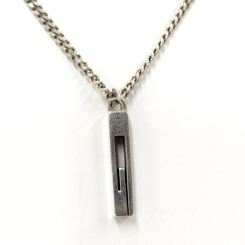 Gucci Necklace Motif Silver
