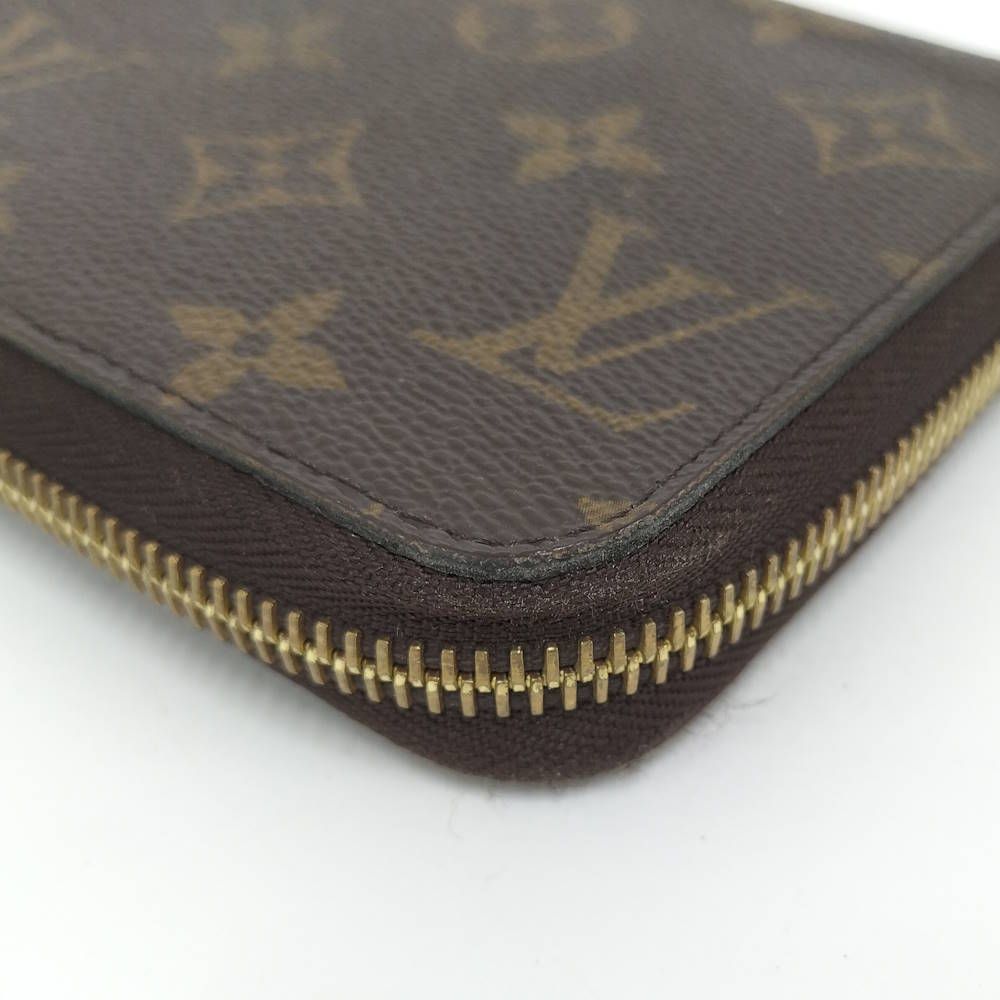 Louis Vuitton Zippy Wallet Monogram Rose Velours — view 4