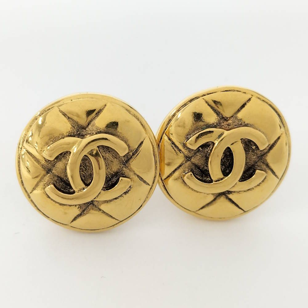 Chanel CC Logo Quilted Earrings Gold