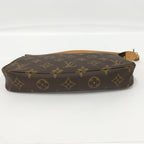 Louis Vuitton Pochette Monogram Shoulder — view 4