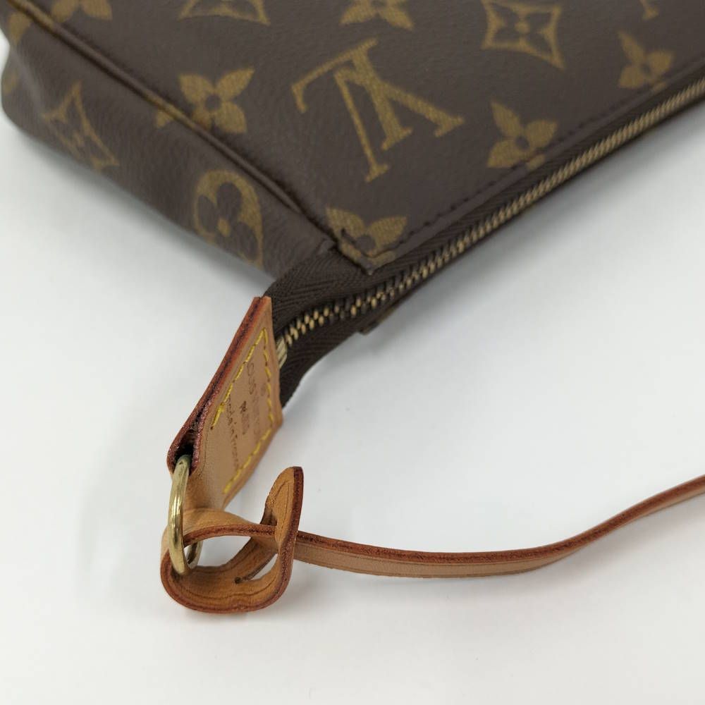 Louis Vuitton Pochette Monogram Shoulder — view 6