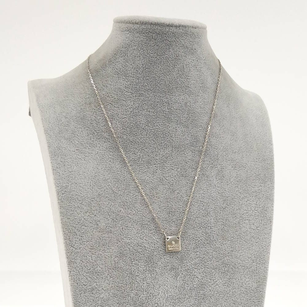 Gucci Square Plate Silver Necklace — view 3