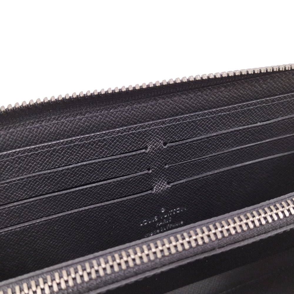 Louis Vuitton Zippy Wallet Horizontal Monogram Eclipse — view 7