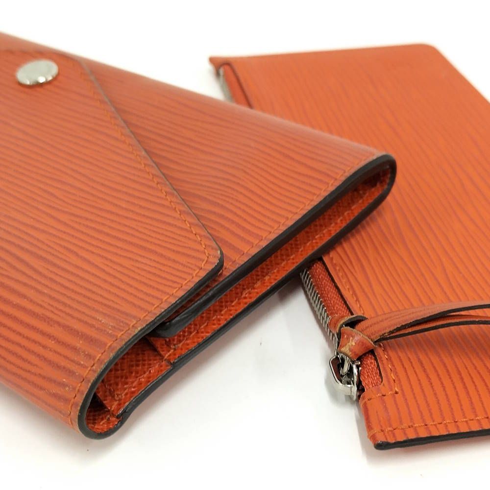 Louis Vuitton Portefeuille Josephine Epi Piment Wallet — view 3