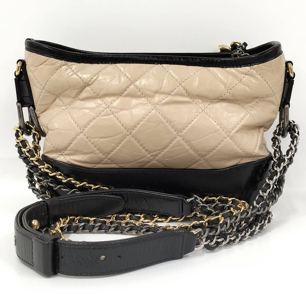 Chanel Gabriel de Small Hobo Shoulder Bag Leather Beige Black — view 2