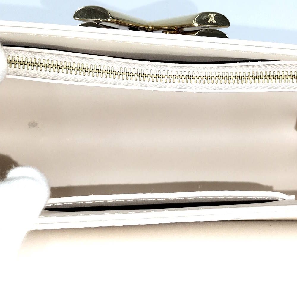 Louis Vuitton Twist PM 2-Way — view 9