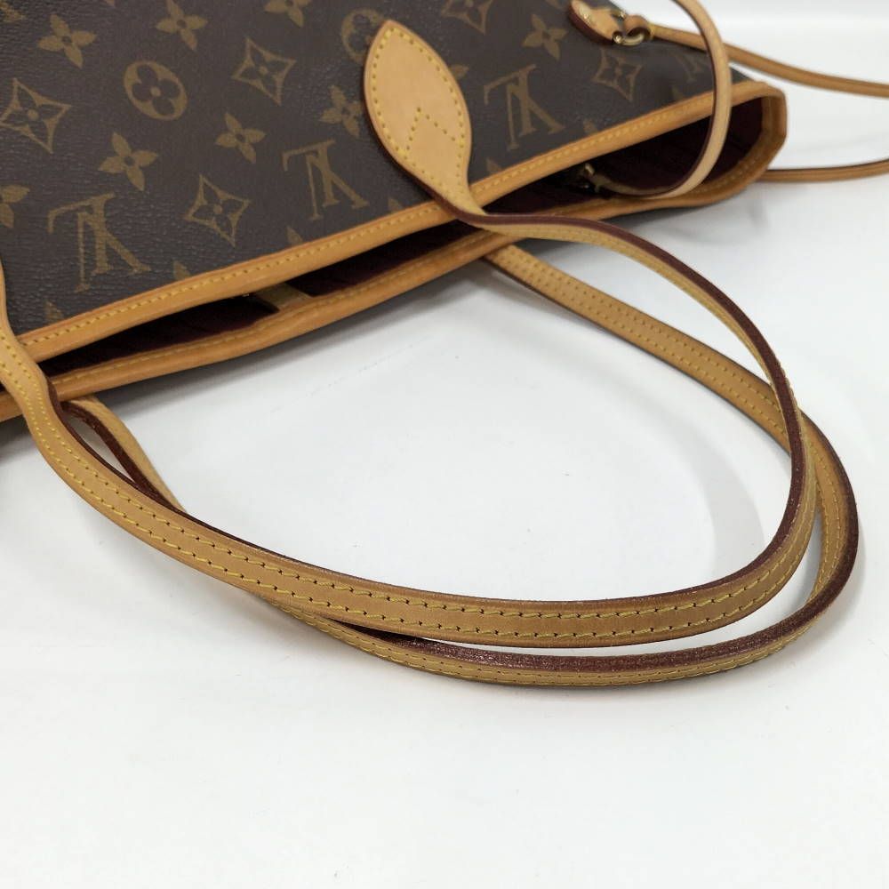 Louis Vuitton Neverfull MM Tote Monogram — view 4
