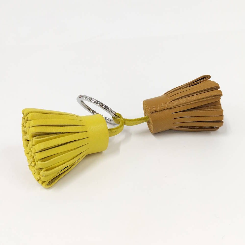 Hermes Carmen Unodos Key Ring Leather Yellow Brown — view 3